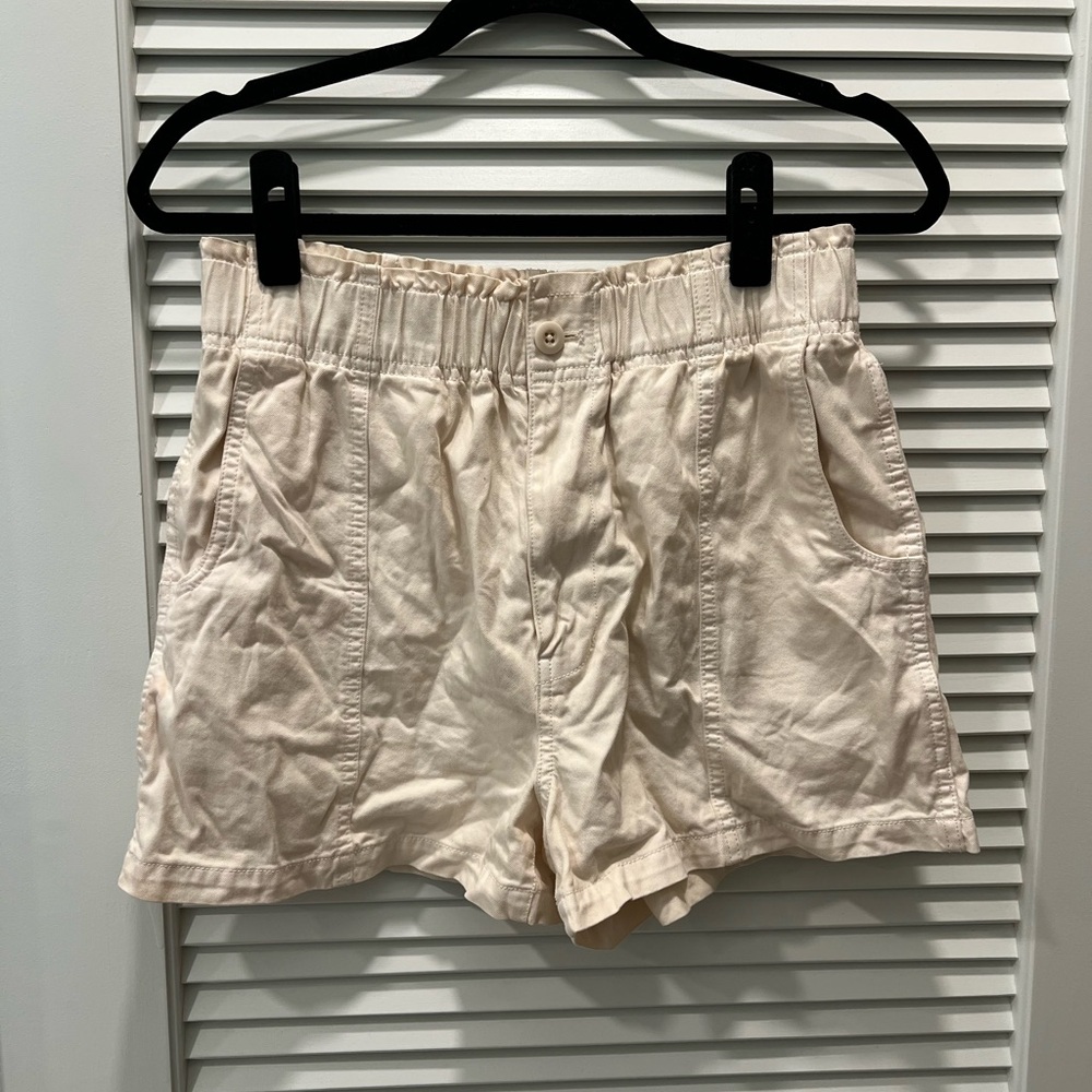 Madewell High Waist Cream Shorts